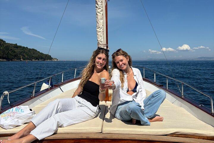 Sorrento Coast Cruise with Limoncello Tasting