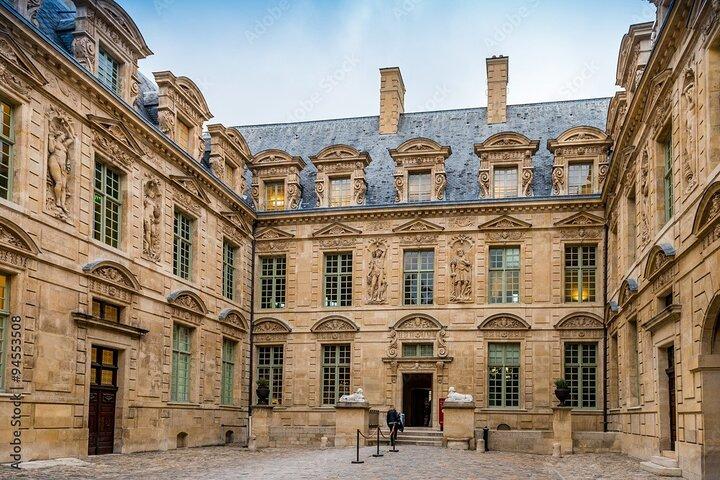 Private Marais Guided Walking Tour
