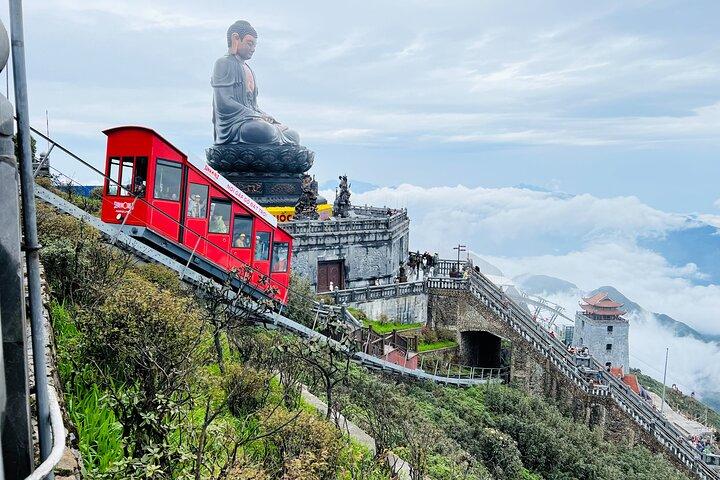 Sapa: Fansipan Trek with Overnight Option (1 to 2 Days)