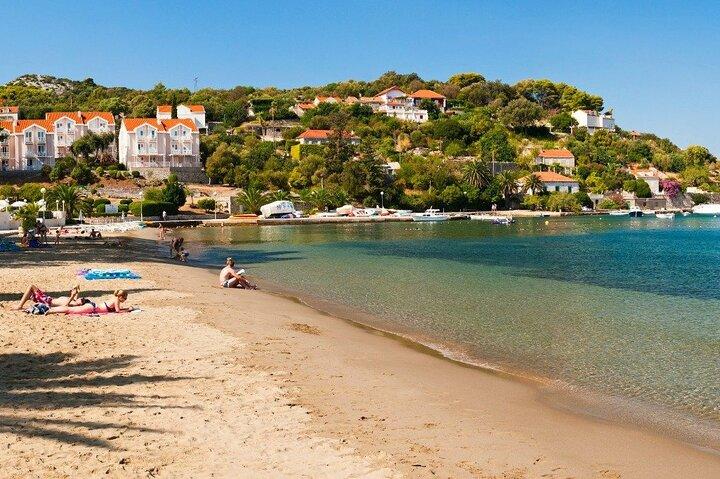 Dubrovnik: Blue Cave & Elaphiti islands & Optional Lunch Onboard
