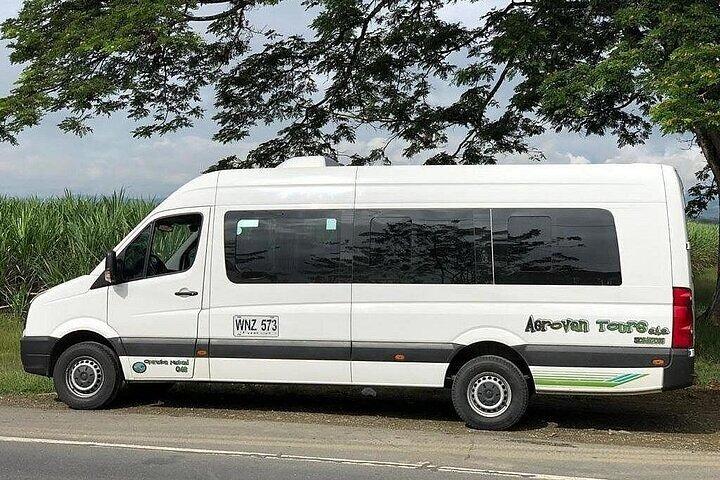 PRIVATE transfer/connection: Departure to Medellin/Garden or Vice versa