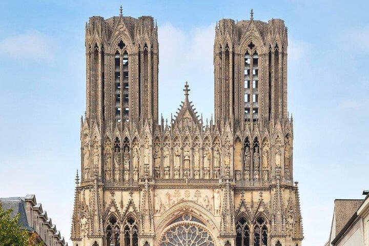 Best Intro to Reims in 2 hours with a Local