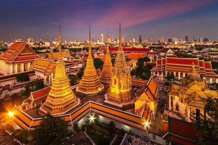Bangkok After Dark Tuk-Tuk Temples, Markets and Street Food