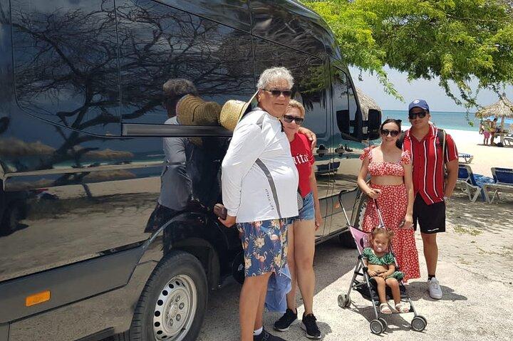 Aruba Private Tour with SeaFood/Caribbean Food Included