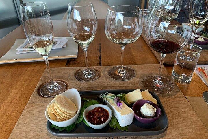 Signature Saturday Wine Tour