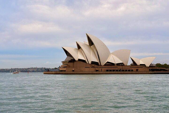Sydney Full Day Private City Harbour Coastal Adventure