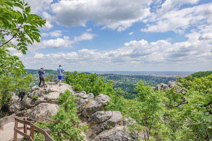 Panoramic hike around Budapest