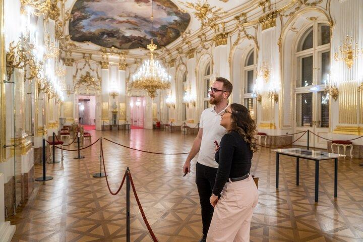 Vienna: Schönbrunn Palace Tour at 7 PM & Classical Concert