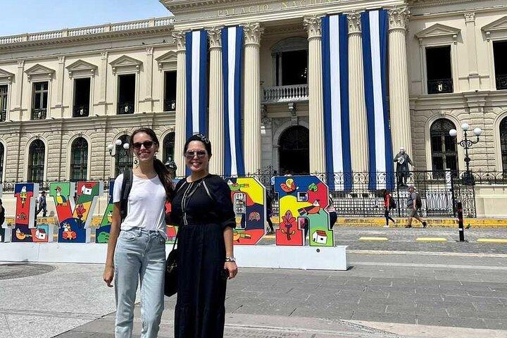 Private San Salvador city tour - History, Streetfood & Local Life