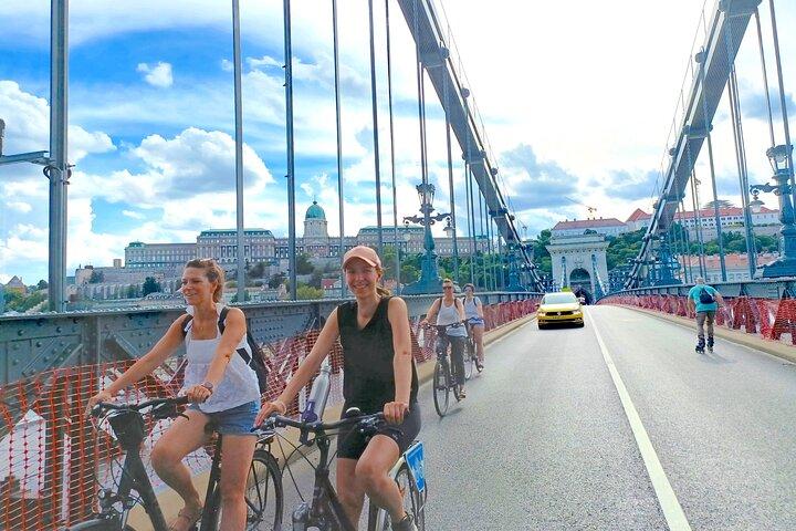Budapest & Buda Castle E-bike Tour with a local guide