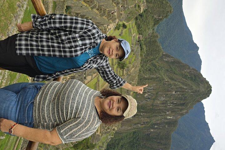 Sacred Valley VIP and Machu Picchu 2D1N
