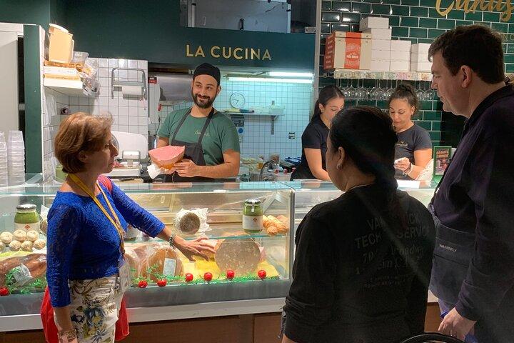 Small-Group Street Food Tour of Catania by Night (All-Inclusive)