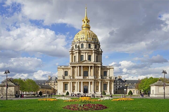 Napoleon's Tomb and Army Museum Admission in Paris with Audio