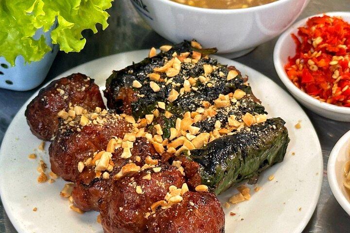 Committed Non-Touristy Saigon Street Food Tour By Scooters/Car