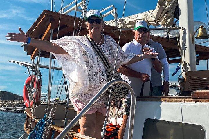Sail to Tayrona Park with Lunch, Snorkeling and Paddle