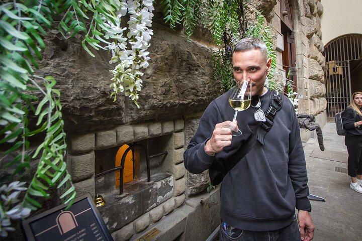 Florence Wine Windows walking tour with Food Options