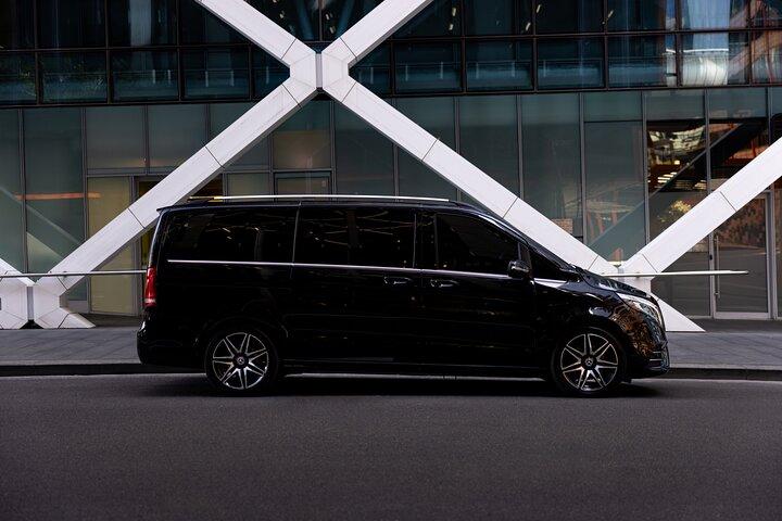 Sydney Airport Premium (DEPARTURE) Transfer