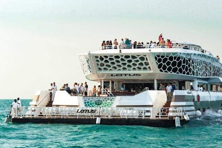 Royal Lotus Mega Yacht Luxury Dinner Cruise 3-Hour