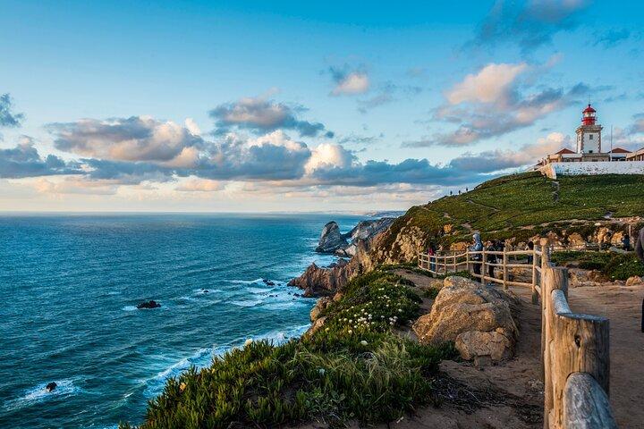Small Group Tour: Sintra, Pena Palace, Cape Roca & Cascais