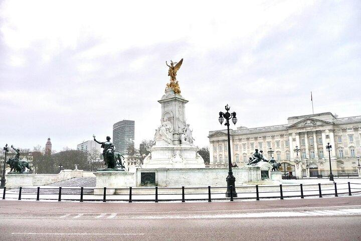 London 30+ Top Sights Tour with Blue Badge Tour Guide