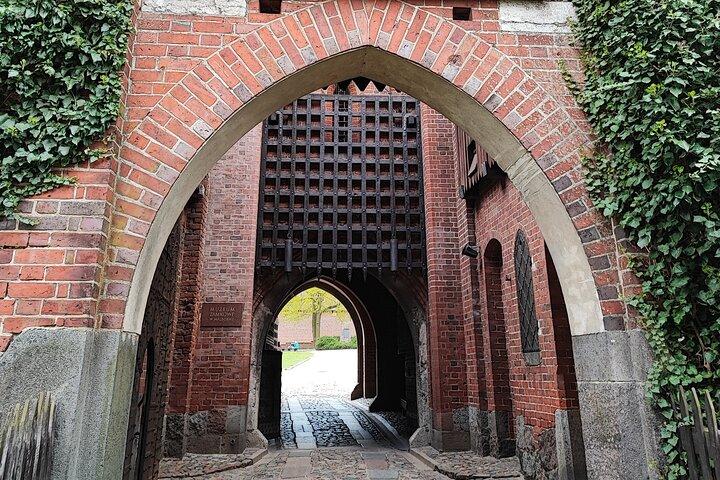 From Gdansk Malbork Castle Guided Tour with Hotel Pick Up