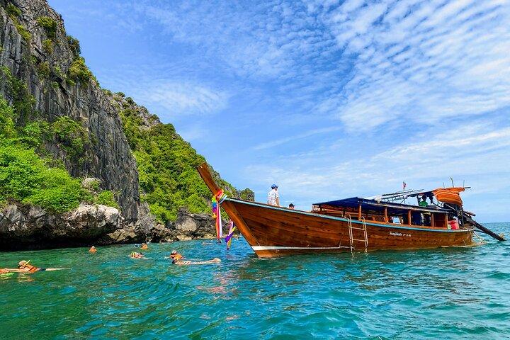 Koh Lanta 4 Islands by Private Longtail Boat with Emerald Cave