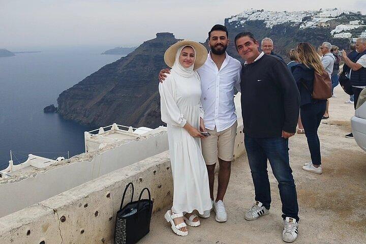 Private Transfer in Santorini - Airport,Hotel & Town Pickups