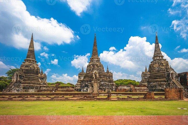 Temples of Ayutthaya Day Tour from Bangkok