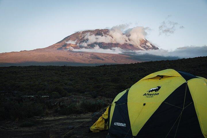 Kilimanjaro climb by Lemosho Route (7-day)