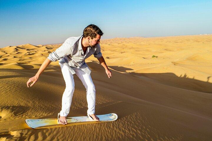Dubai 4WD Desert Safari Experience Tour