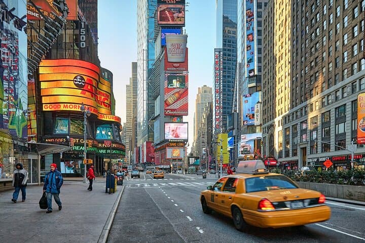 Private Transfer JFK airport to/from Manhattan – Up to 6pax