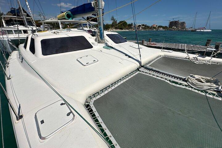 Catamaran to Isla Mujeres – Kids Go Free! (Only Pay Dock Fee)