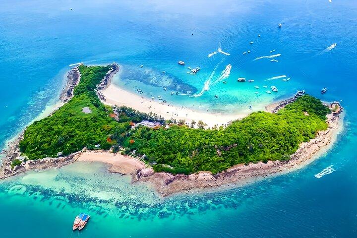 Koh Larn Trip from Pattaya with Snorkeling Jetski Parasailing