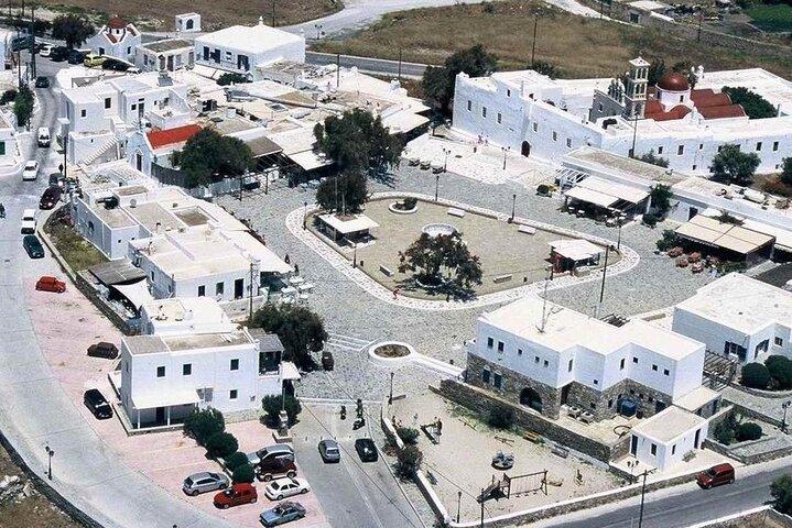 Private Chauffeured Transfer in Mykonos