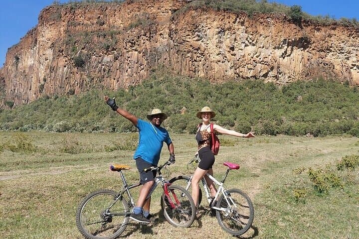 2 Days Hiking Mount Longonot and Hells Gate National Park