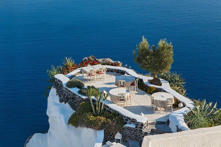 Caldera, Villages and Sunsets Experience in Santorini