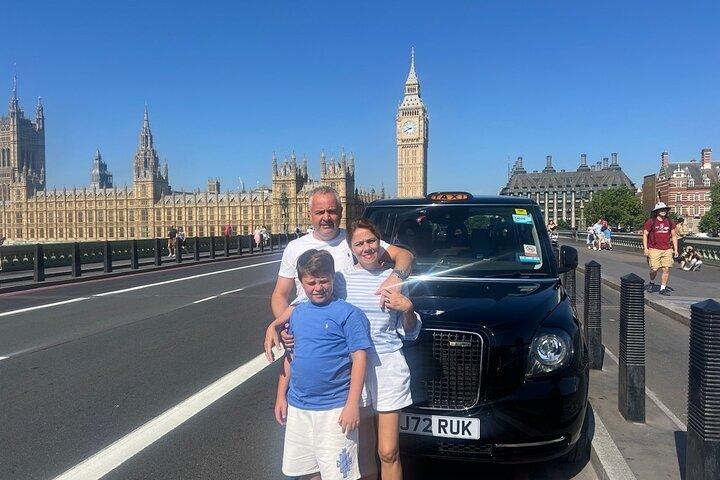 Private London Tour in an Iconic Electric Black Cab