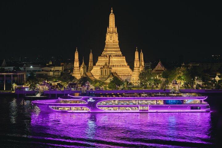 Luxury The Planet Cruise Dinner on Chao Phraya River in Bangkok