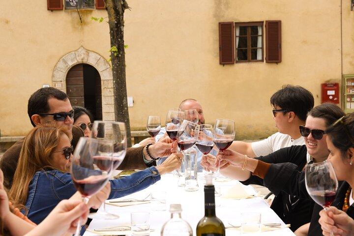Private Brunello Wine Safari and Val d'Orcia Tour from Florence