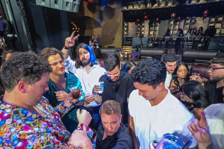 Skip the Line VIP Nightclub Tour in Vegas