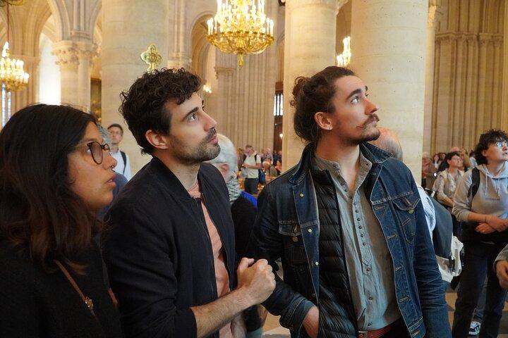 Paris Notre-Dame Interior Guided Tour with Scheduled Group Access