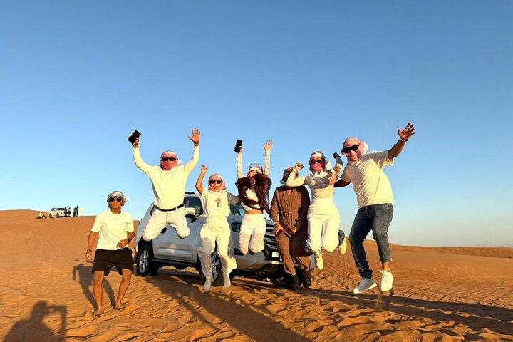 5 Days and 4 Nights of Majestic Dubai and Abu Dhabi