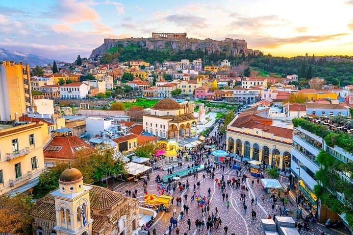 From/To Athens - Piraeus Port Transfer with Private Minivan