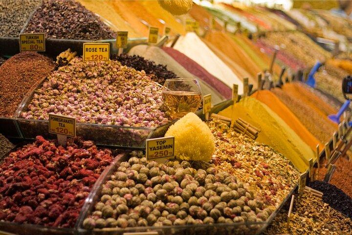 Private Istanbul Shopping Tour in Bazaars