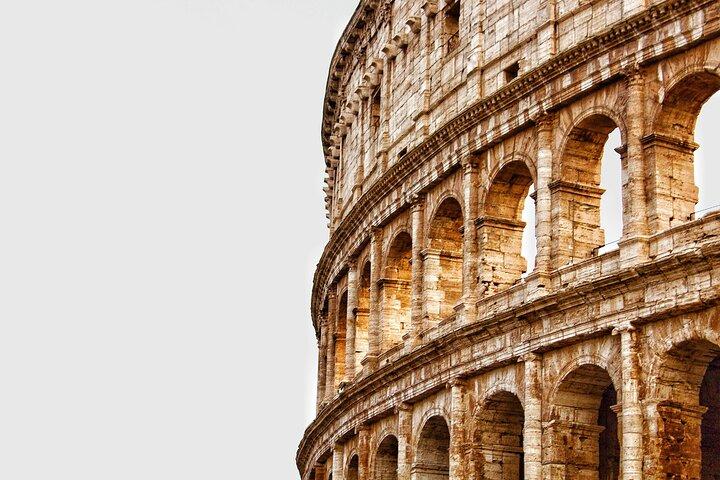 Guided Tour of the Imperial City and the Colosseum