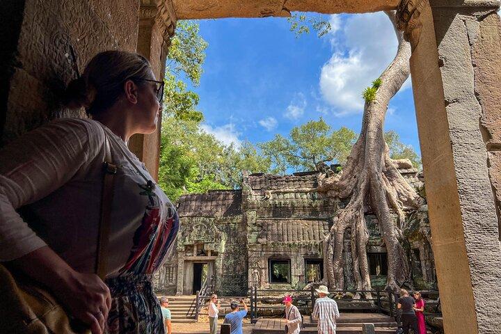 Angkor Wat Sunrise Tour