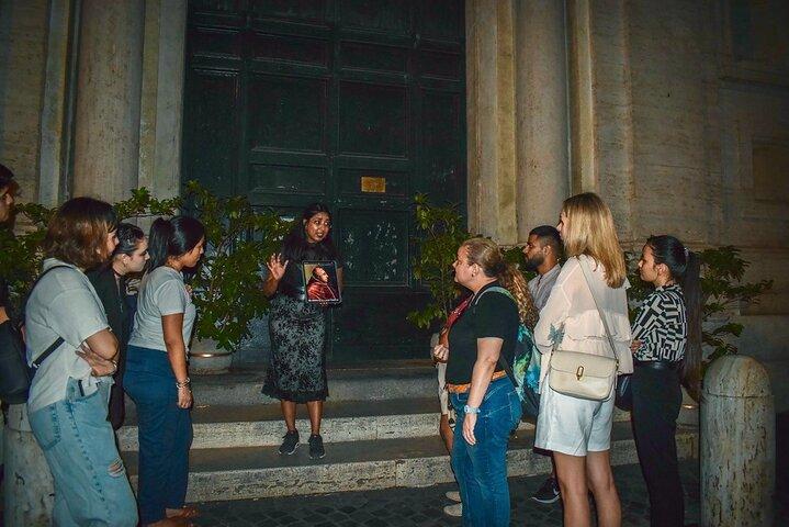 Mysterious Ghost Tour at Heart of Rome