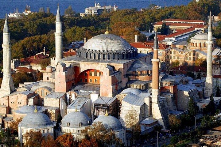 Hagia Sophia, Blue Mosque & Istanbul City Highlights Guided Tour