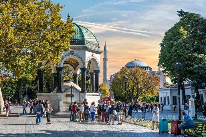 Hagia Sophia, Blue Mosque & Istanbul City Highlights Guided Tour