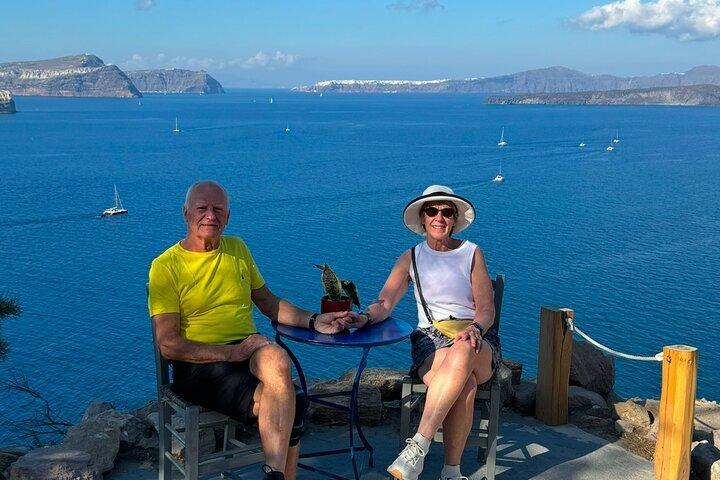 Private Tour of Santorini – Oia Sunset,Wine Tasting &Hidden Gems